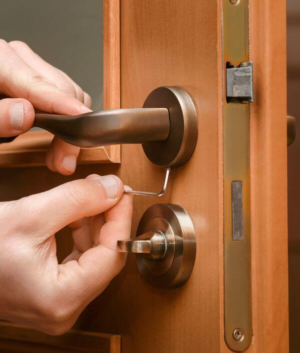 messa in sicurezza porta appartamento padova